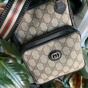 S⃟O⃟L⃟D⃟ — Authentic: Vintage Gucci GG Shoulder or Crossbody Bag